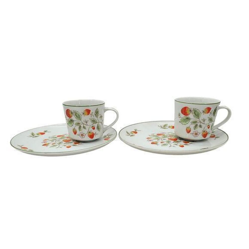 HP Vintage Dolphin Japan‎ Porcelain Berry Strawberry 2 Snack Plate Cup Set 1-2